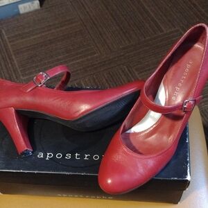 Apostrophe Red Mary Jane 3" Heels